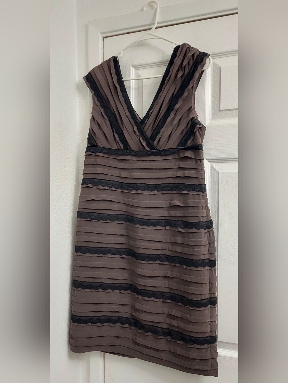 Adrianna Papell Lace Trim Dress - Brown w/black Lace Women's Size 14